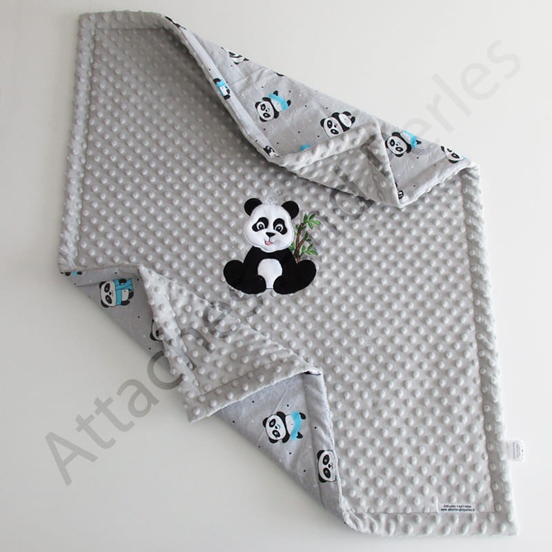 Couverture doublée motif panda - Attaches And Perles