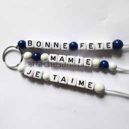 Porte-clés "Bonne fête mamie je t'aime" - Attaches And Perles